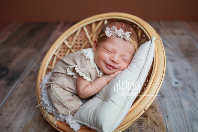 Why Professional Newborn Photography Costs More (And Why It&nbsp;Should)