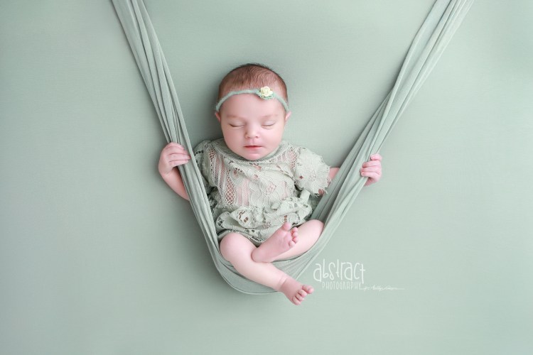 Worth the Drive: Why Midland & Odessa Moms Choose a Boutique Newborn Studio in Big&nbsp;Spring